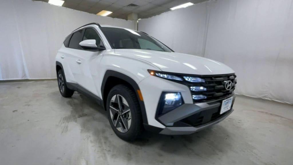 new 2025 Hyundai Tucson car, priced at $31,370