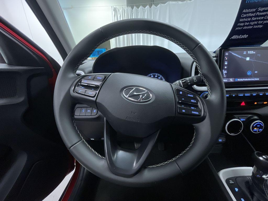 used 2022 Hyundai Venue car, priced at $19,995