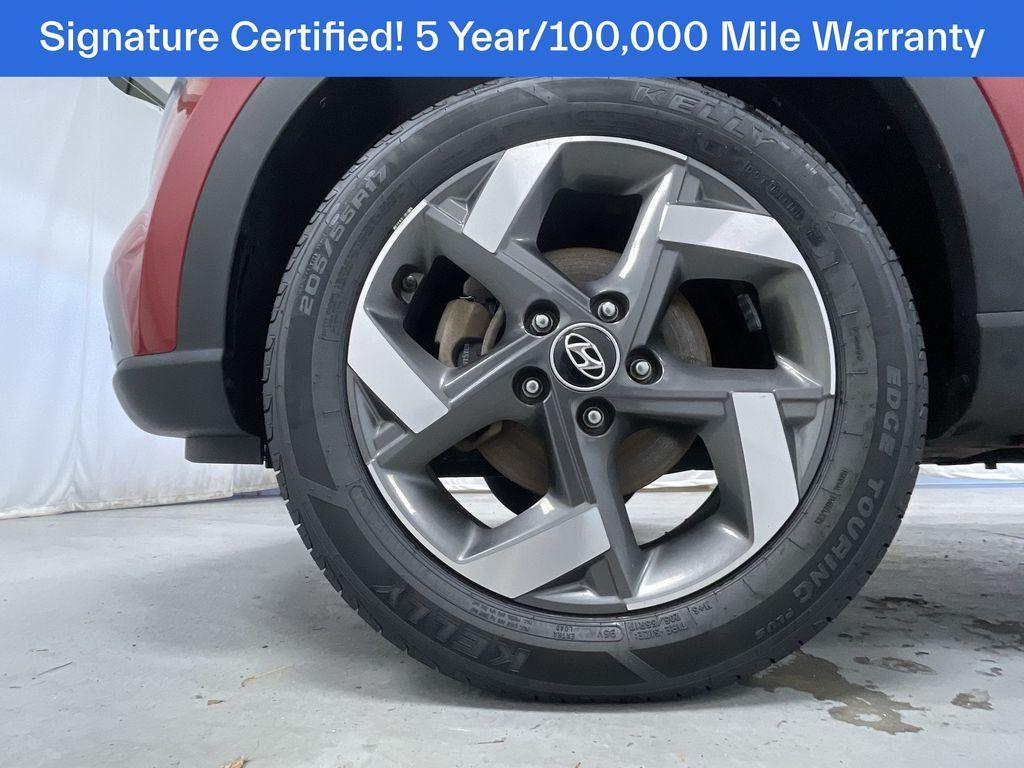 used 2022 Hyundai Venue car, priced at $19,995