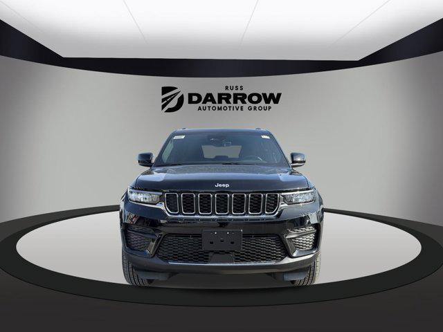 new 2025 Jeep Grand Cherokee car, priced at $41,477