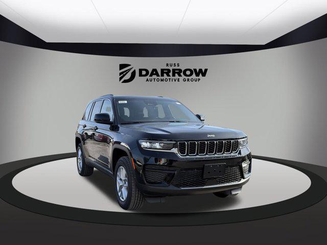 new 2025 Jeep Grand Cherokee car, priced at $41,477