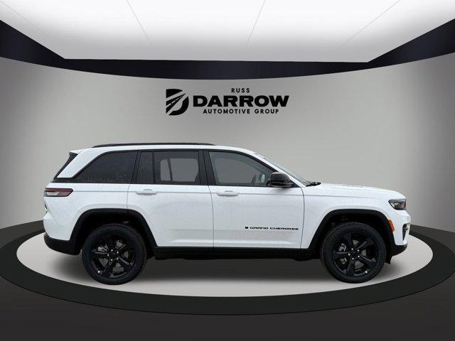 new 2025 Jeep Grand Cherokee car, priced at $44,723