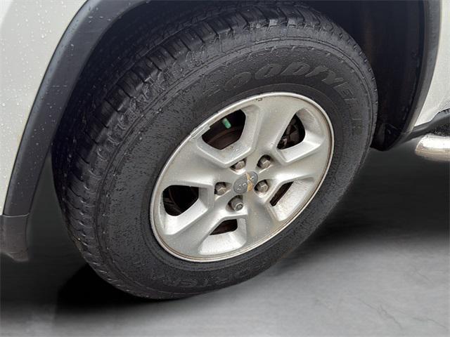 used 2014 Jeep Grand Cherokee car, priced at $8,600