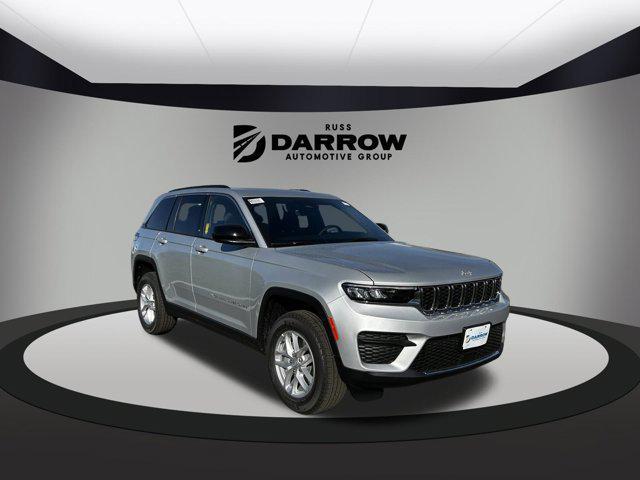 new 2025 Jeep Grand Cherokee car, priced at $42,081