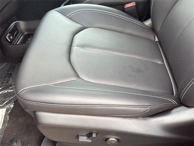 new 2026 Chrysler Pacifica car, priced at $43,317