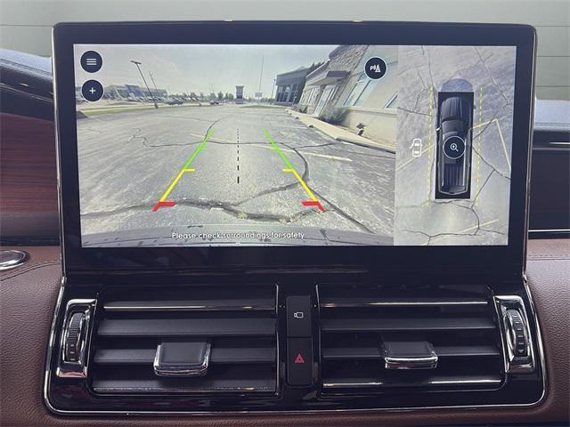 used 2023 Lincoln Navigator car, priced at $71,037