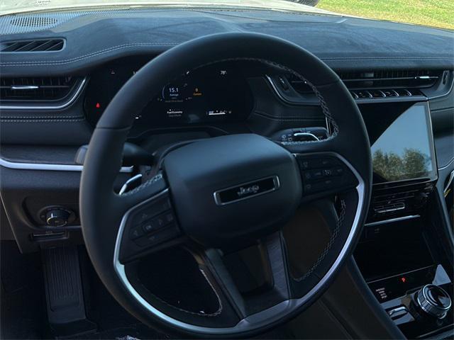 new 2025 Jeep Grand Cherokee car, priced at $52,140