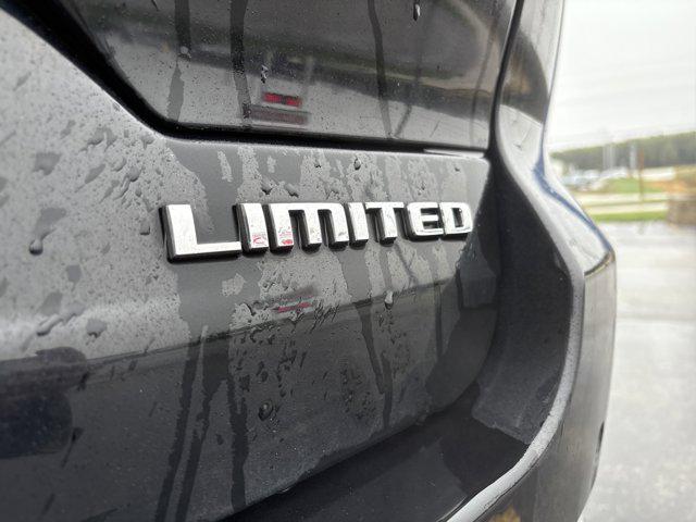 used 2023 Jeep Grand Cherokee car, priced at $28,073