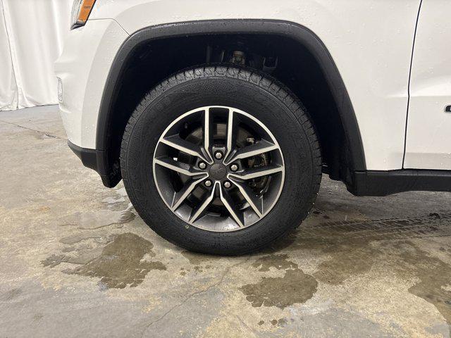 used 2021 Jeep Grand Cherokee car, priced at $29,132