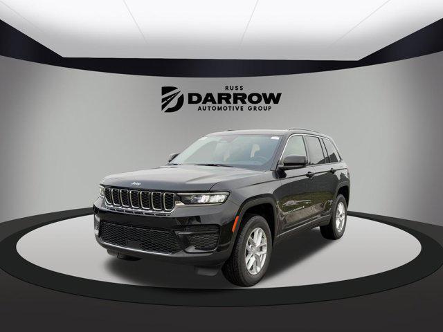 new 2025 Jeep Grand Cherokee car, priced at $39,569