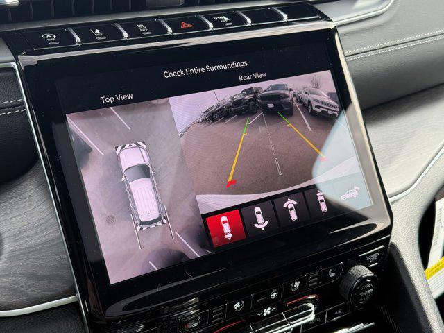 new 2025 Jeep Grand Cherokee car, priced at $49,500