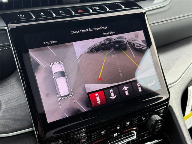 new 2025 Jeep Grand Cherokee car, priced at $50,886