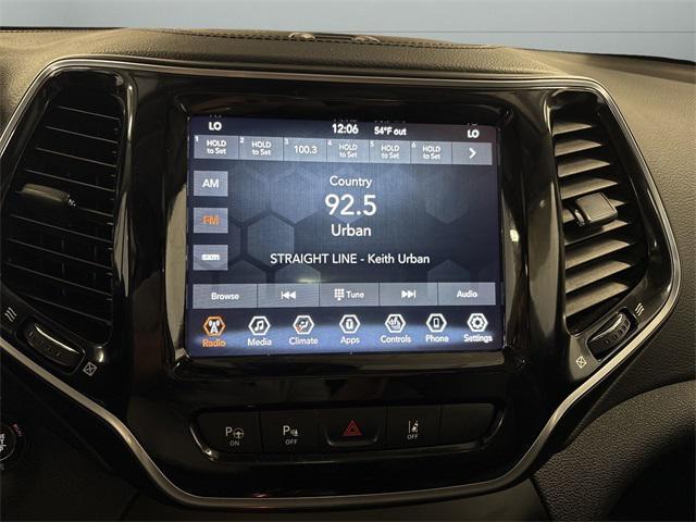 used 2021 Jeep Cherokee car, priced at $22,854