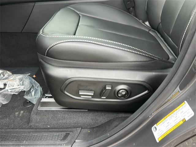 new 2025 Jeep Grand Cherokee L car, priced at $56,373