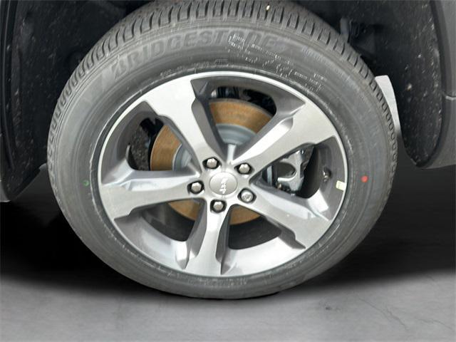 new 2025 Jeep Grand Cherokee L car, priced at $56,373