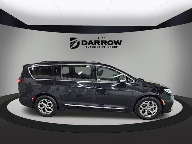 used 2022 Chrysler Pacifica car, priced at $23,812