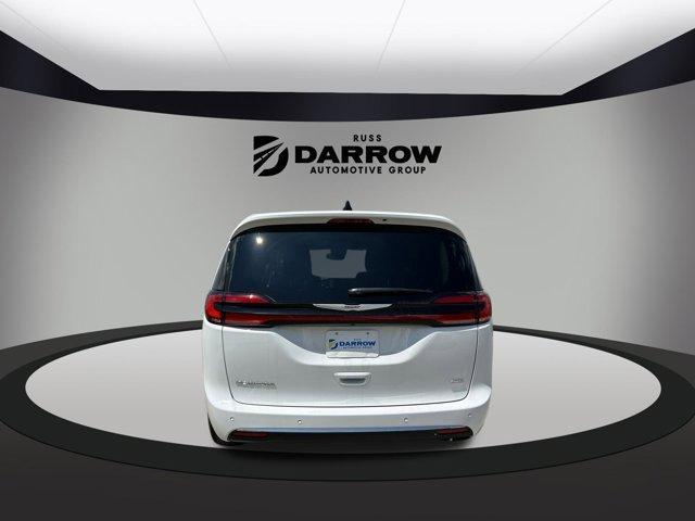 new 2024 Chrysler Pacifica car, priced at $45,400