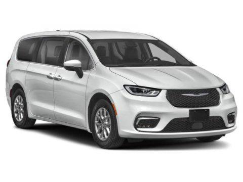 used 2023 Chrysler Pacifica car, priced at $28,028