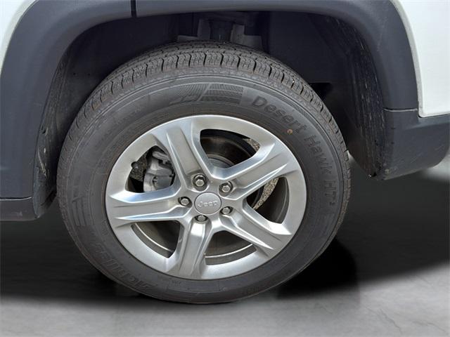 used 2023 Jeep Compass car, priced at $18,901