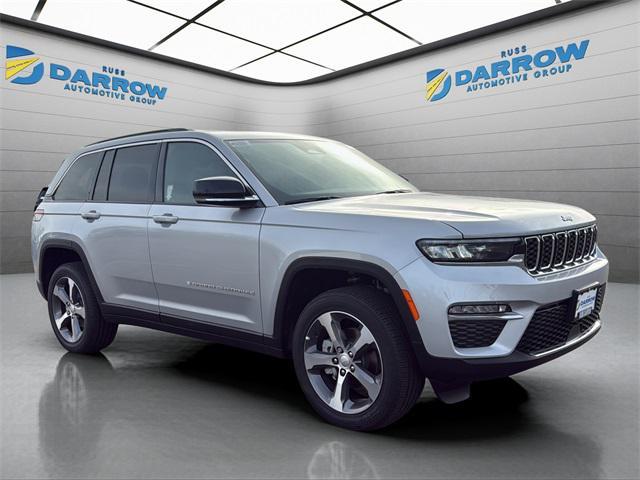 new 2025 Jeep Grand Cherokee car, priced at $50,961