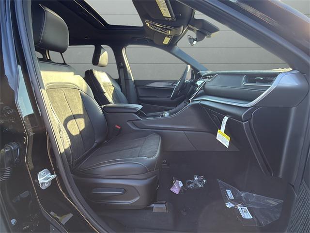 new 2025 Jeep Grand Cherokee L car, priced at $48,330