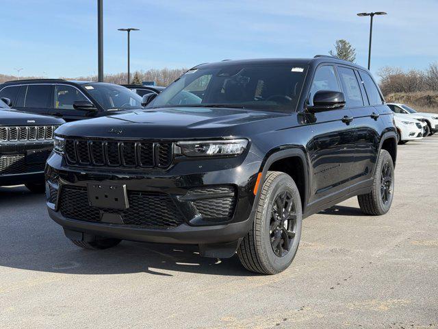 new 2025 Jeep Grand Cherokee car, priced at $45,279