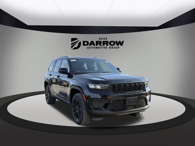 new 2025 Jeep Grand Cherokee car, priced at $43,779