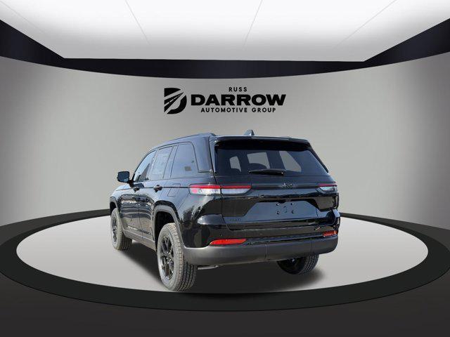 new 2025 Jeep Grand Cherokee car, priced at $43,779