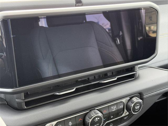 new 2025 Jeep Wrangler car