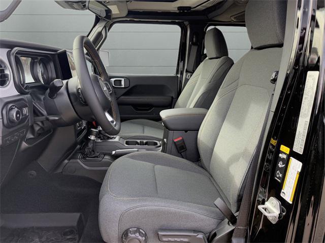 new 2025 Jeep Wrangler car