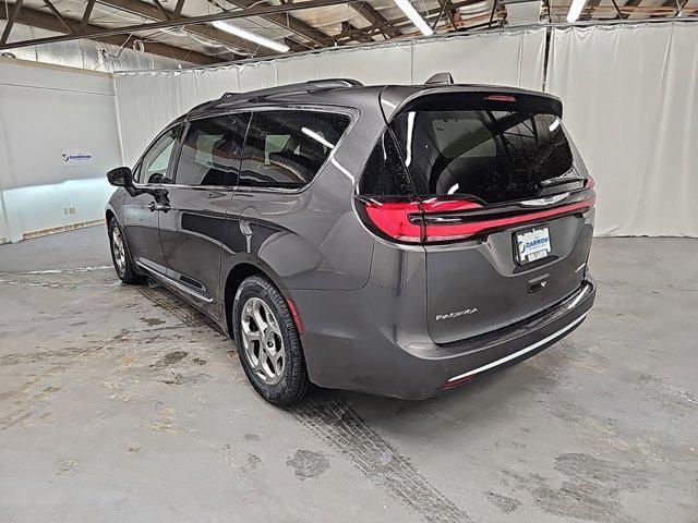 used 2022 Chrysler Pacifica car, priced at $25,098