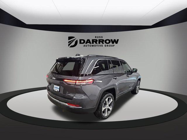 new 2025 Jeep Grand Cherokee car, priced at $47,000