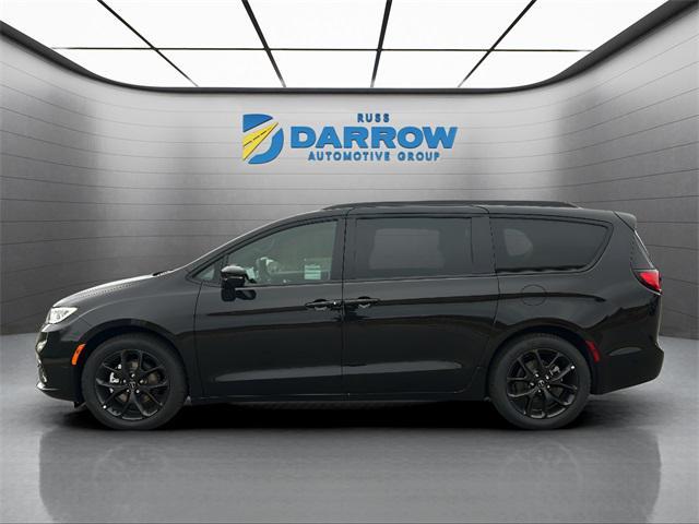 new 2026 Chrysler Pacifica car, priced at $48,972