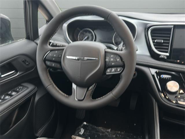 new 2026 Chrysler Pacifica car, priced at $48,972