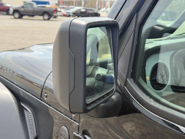 new 2025 Jeep Wrangler car, priced at $51,924