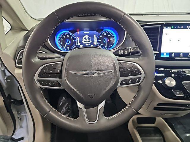 used 2022 Chrysler Pacifica car, priced at $24,637