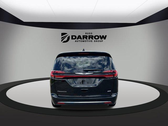 new 2024 Chrysler Pacifica car, priced at $42,650