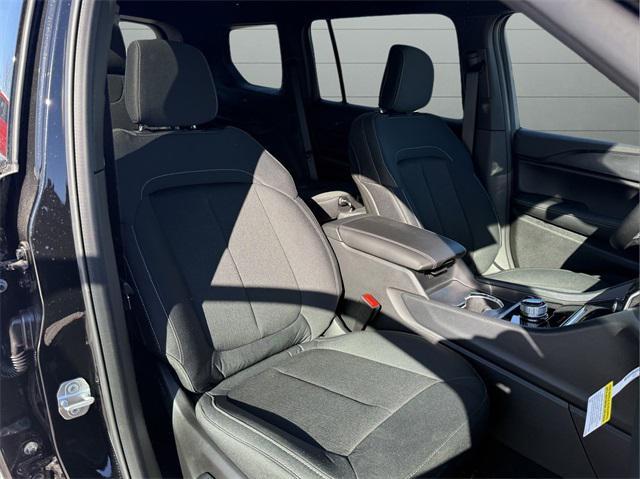 new 2025 Jeep Grand Cherokee L car, priced at $43,211