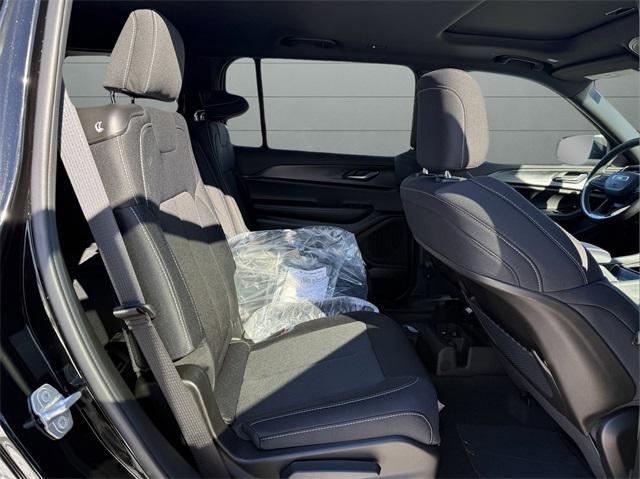 new 2025 Jeep Grand Cherokee L car, priced at $43,000