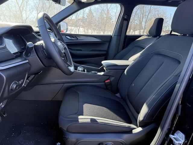 new 2025 Jeep Grand Cherokee L car, priced at $40,000
