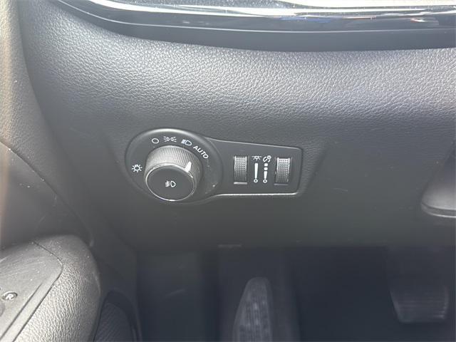 used 2023 Jeep Compass car, priced at $21,155