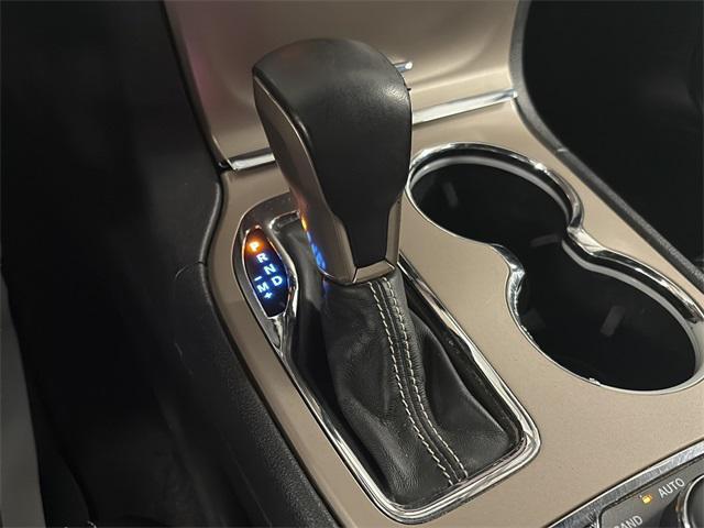 used 2016 Jeep Grand Cherokee car, priced at $11,703