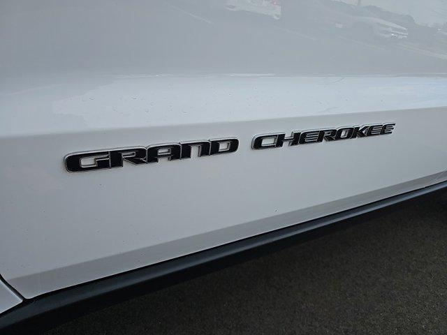 used 2021 Jeep Grand Cherokee car, priced at $28,000