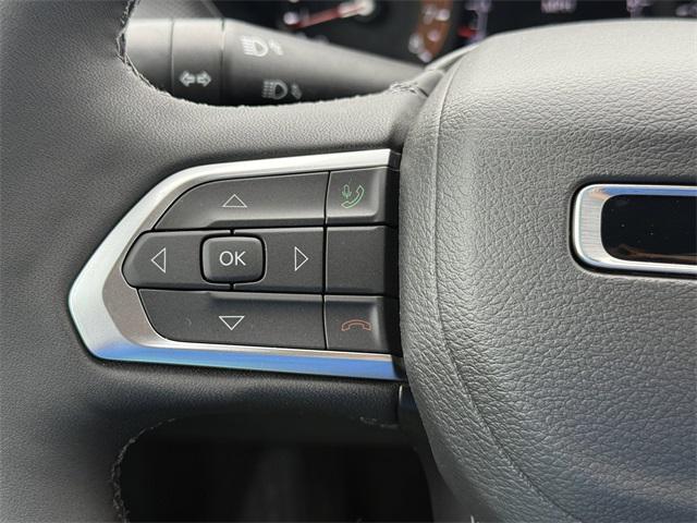 new 2025 Jeep Compass car, priced at $29,807