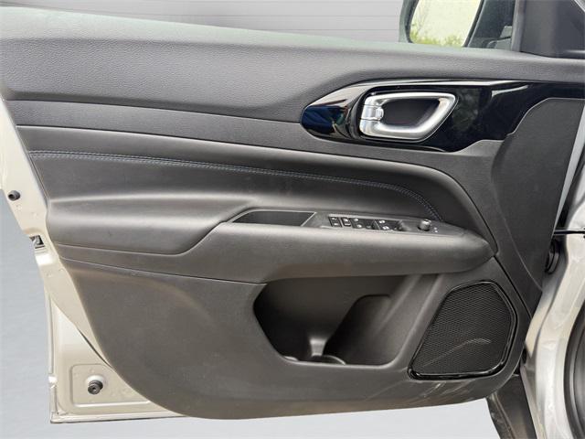 new 2025 Jeep Compass car, priced at $29,807