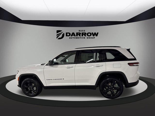 new 2025 Jeep Grand Cherokee car, priced at $51,386
