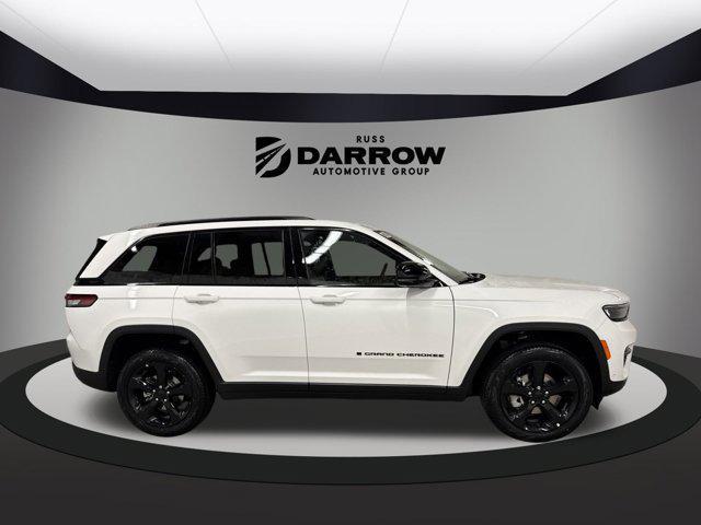 new 2025 Jeep Grand Cherokee car, priced at $51,386