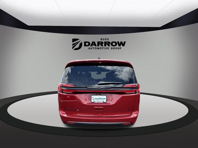 new 2024 Chrysler Pacifica car, priced at $48,280