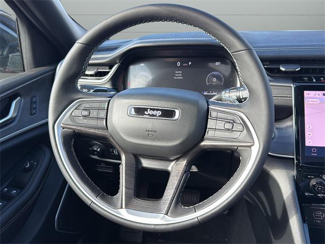 new 2025 Jeep Grand Cherokee car, priced at $51,560
