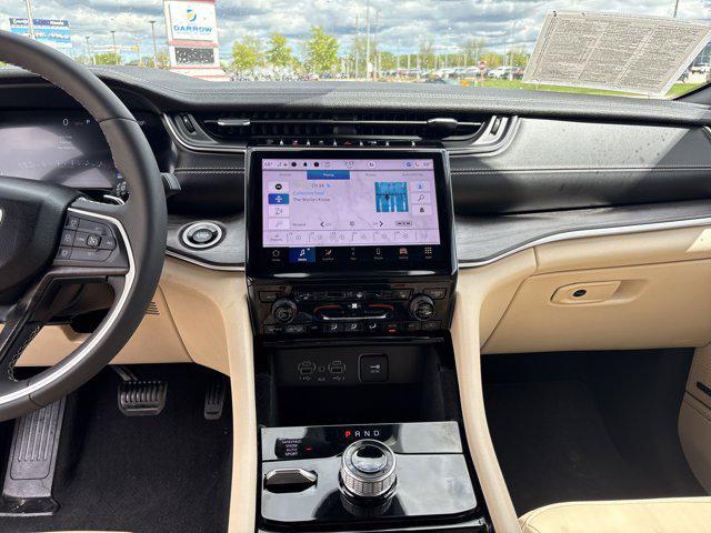 used 2023 Jeep Grand Cherokee car, priced at $34,409
